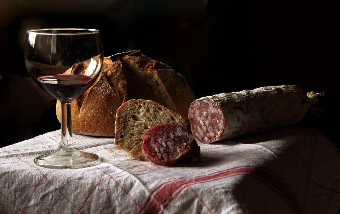 The Art of Food and Wine Pairing for Home Cooks