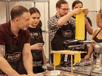 New-York Italian Team Building | People Cooking  Edit alt text